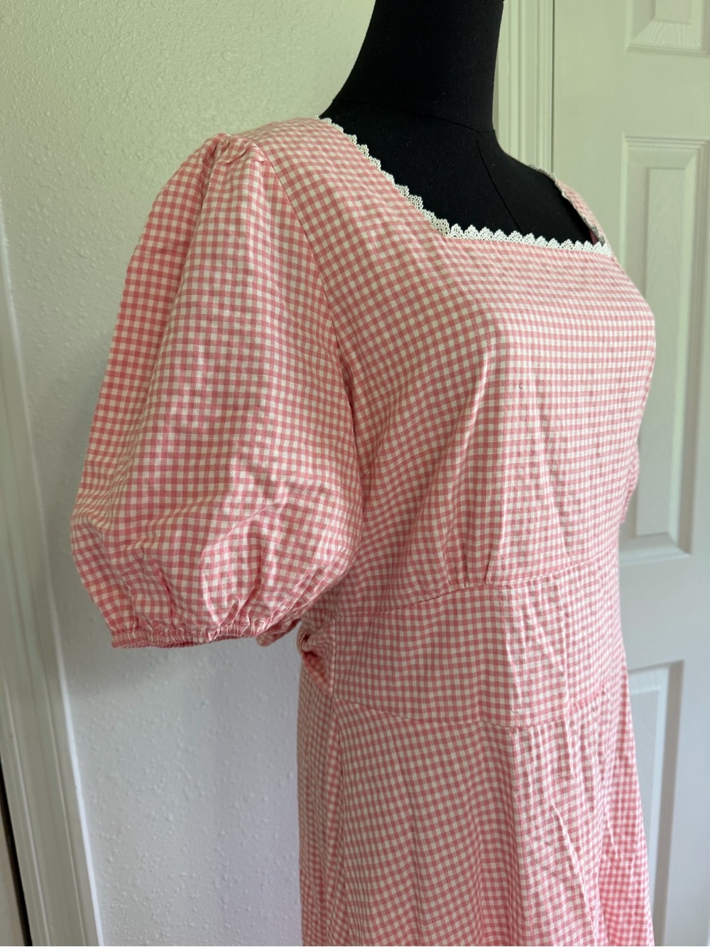 NWT Ivy City Co Hannah Pink Gingham Dress Size 14 Cottagecore Puff Sleeve modest - Picture 4 of 10